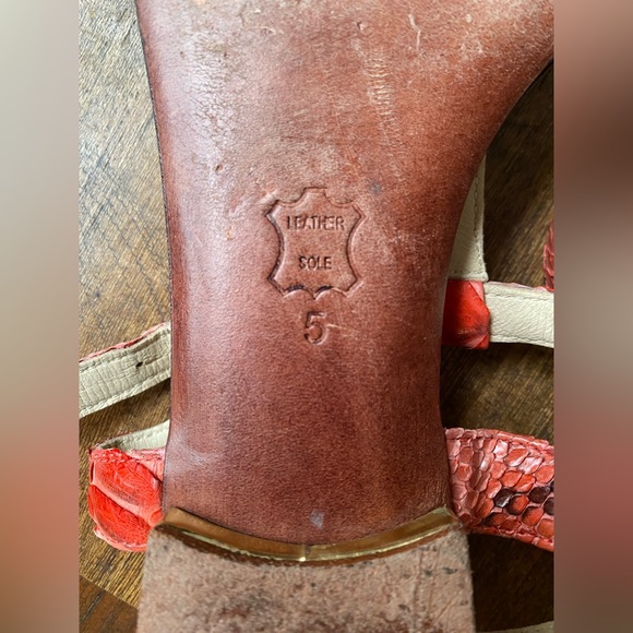 Alexandre Birman Red Python T sandals size 5 - Picture 4 of 4